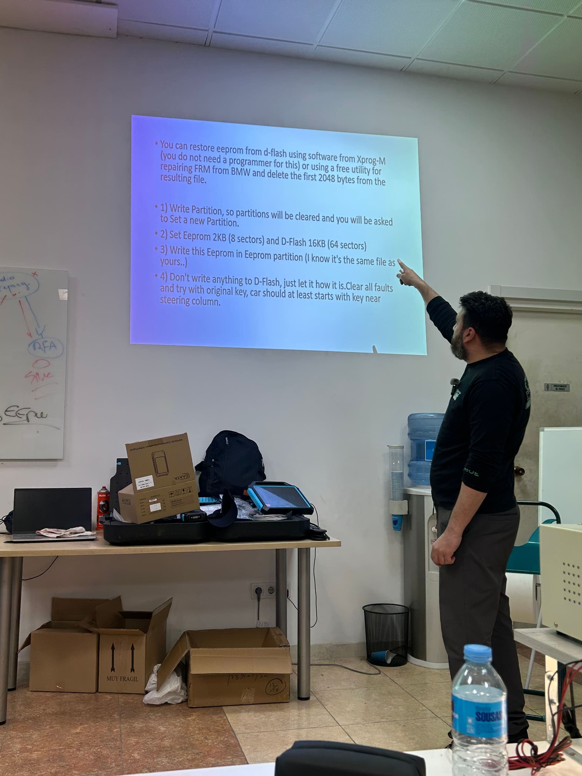 DTS Monaco training session — automotive diagnostic course